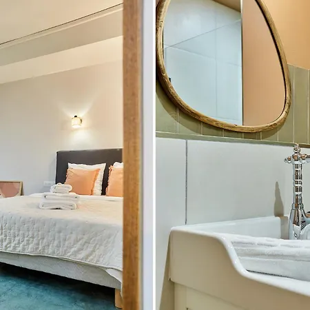 Centre De By Prestige Parigi